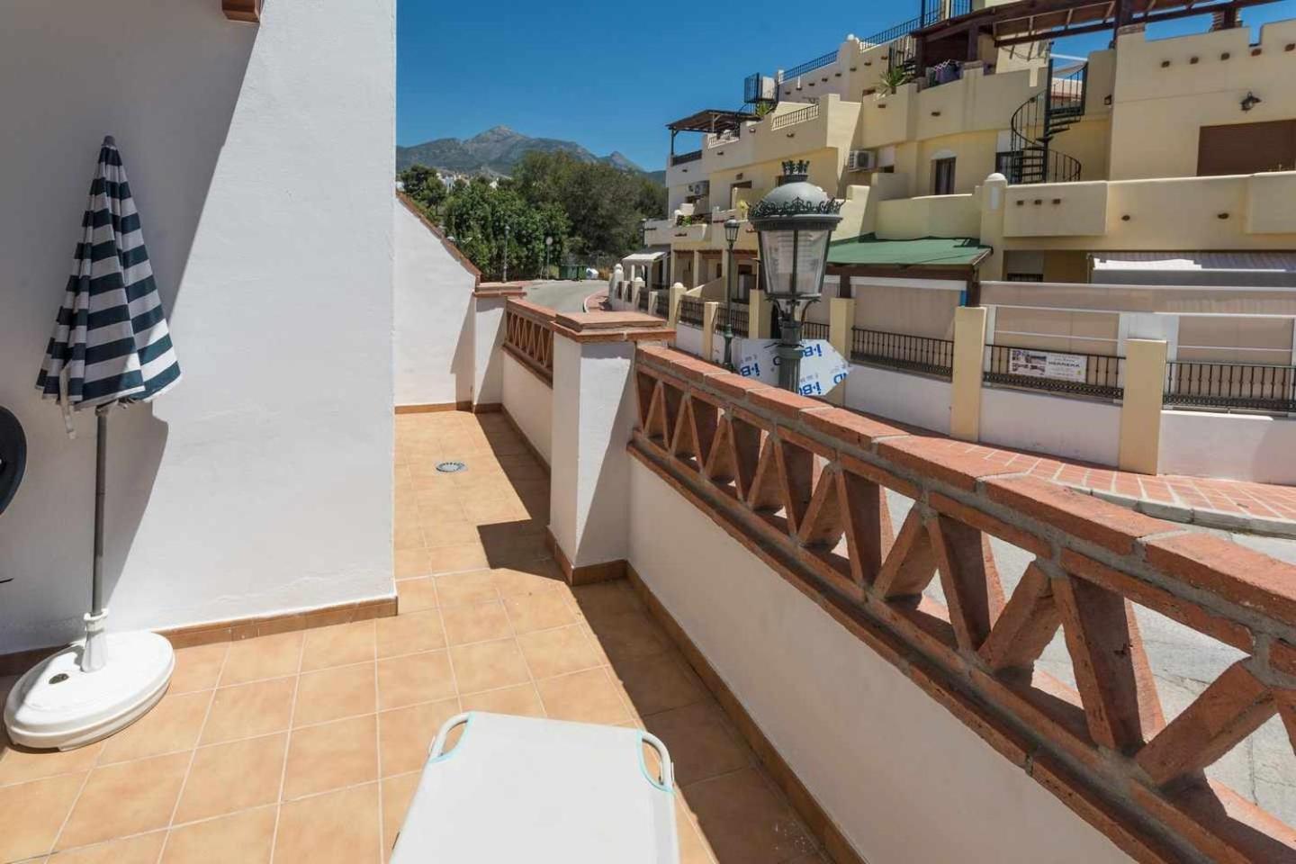 Apartamento Chimenea Playa - 2 Dormitorios Y Terraza Nerja Exterior foto
